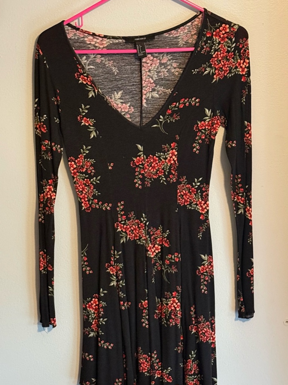Forever 21 Floral V-neck Soft Flowy Dress